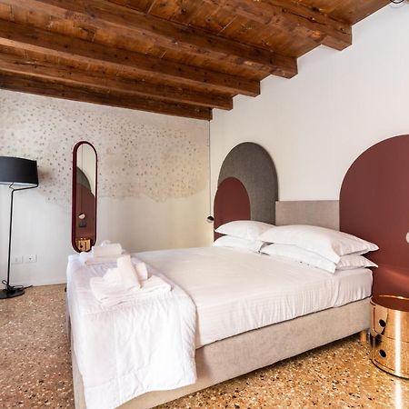 Palazzo Miracoli Apartments Venedig Eksteriør billede