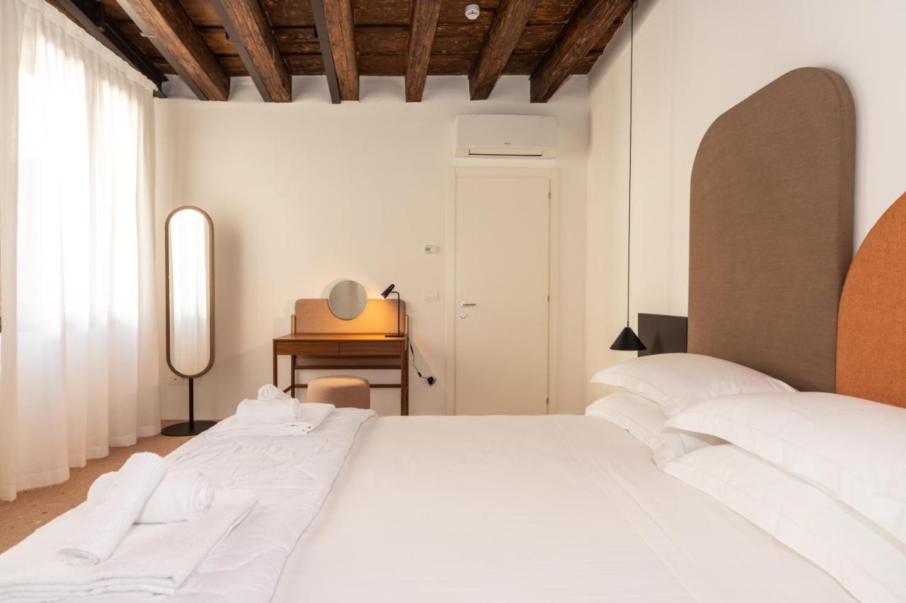 Palazzo Miracoli Apartments Venedig Eksteriør billede