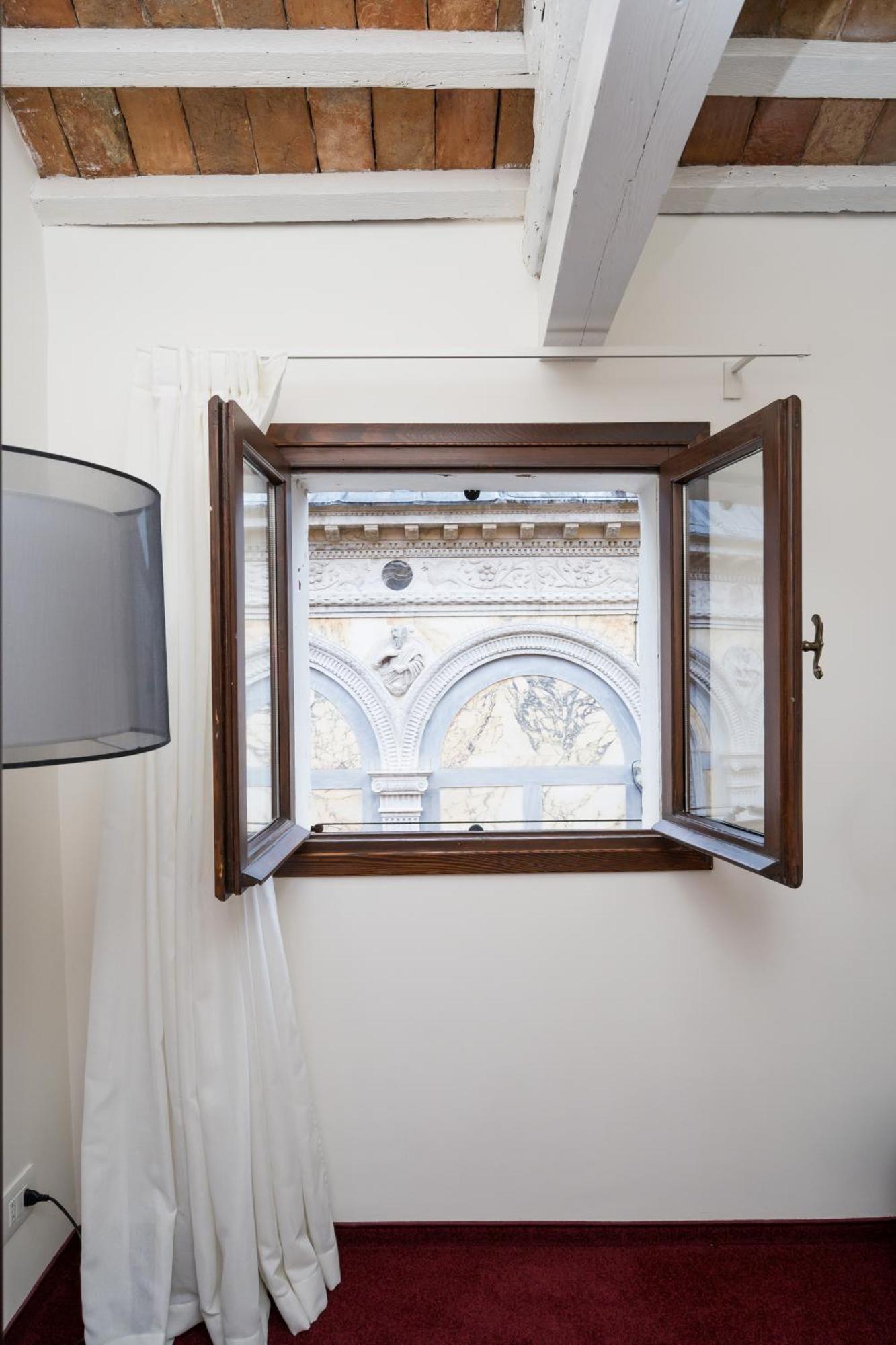 Palazzo Miracoli Apartments Venedig Eksteriør billede